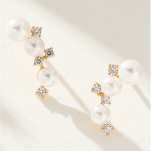 Anthropologie Pearl Cluster Crawler Earrings